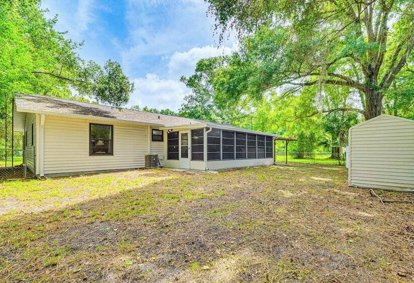 Ocala Home W/ Fenced Yard Near Wec: Dogs Welcome!
