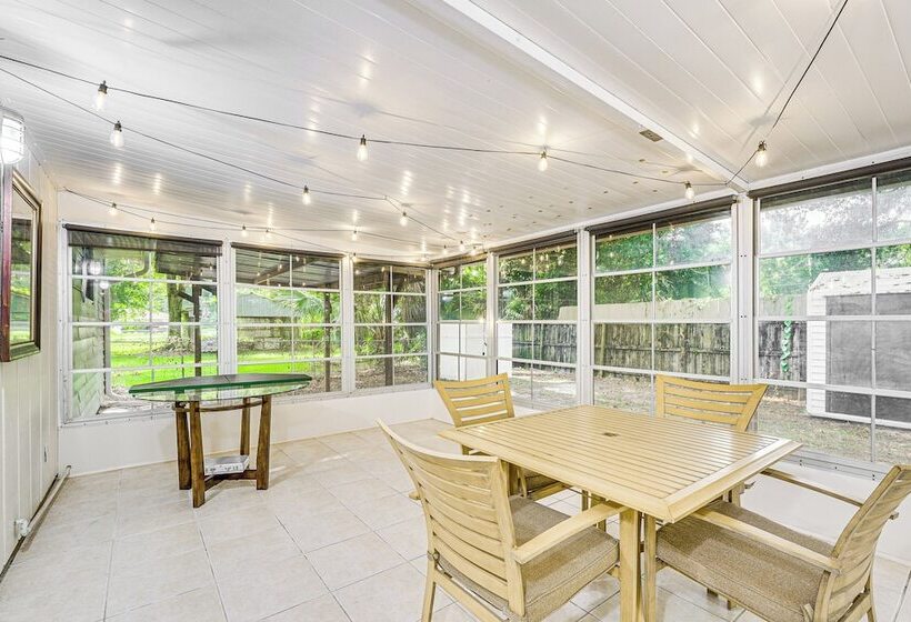 Ocala Home W/ Fenced Yard Near Wec: Dogs Welcome!