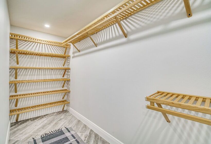 Palm Bay Home W/ Private Yard Near Beaches!