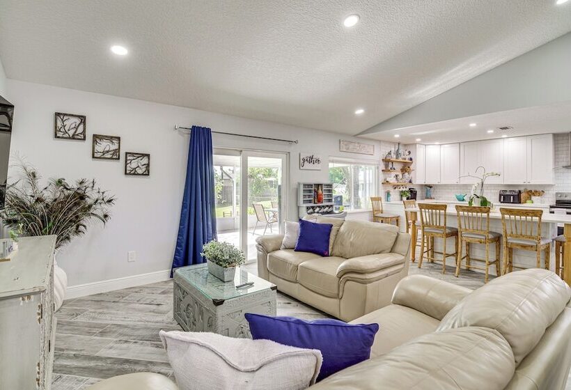 Palm Bay Home W/ Private Yard Near Beaches!
