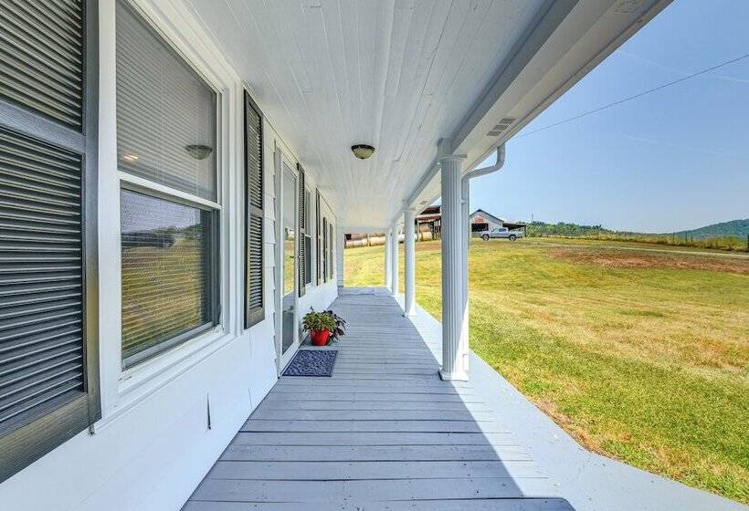 Peaceful Lenoir Home W/ Valley & Mountain Views!