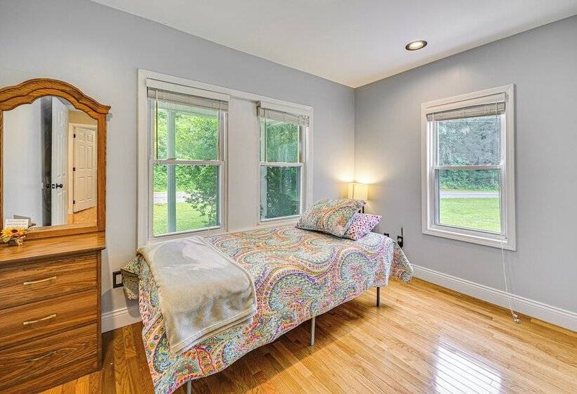 Peaceful Murray Home ~ 8 Mi To Kentucky Lake!