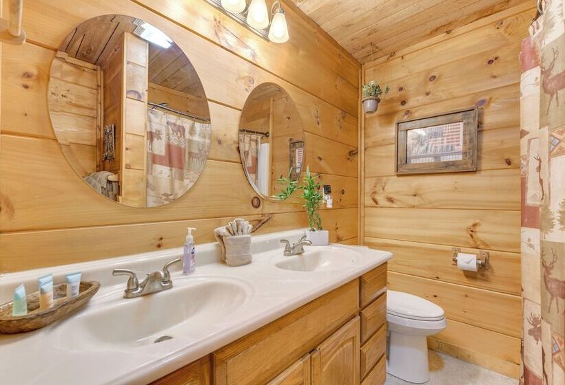 Secluded Cosby Cabin W/ Wraparound Deck