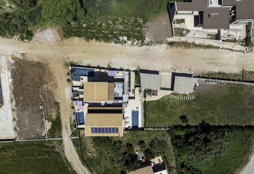 پانسیون Argeno Suites Lefkada