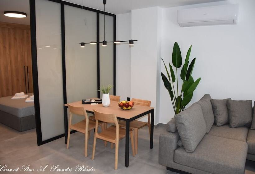 פנסיון Casa Di Pino In Paradisi Square Near Airport