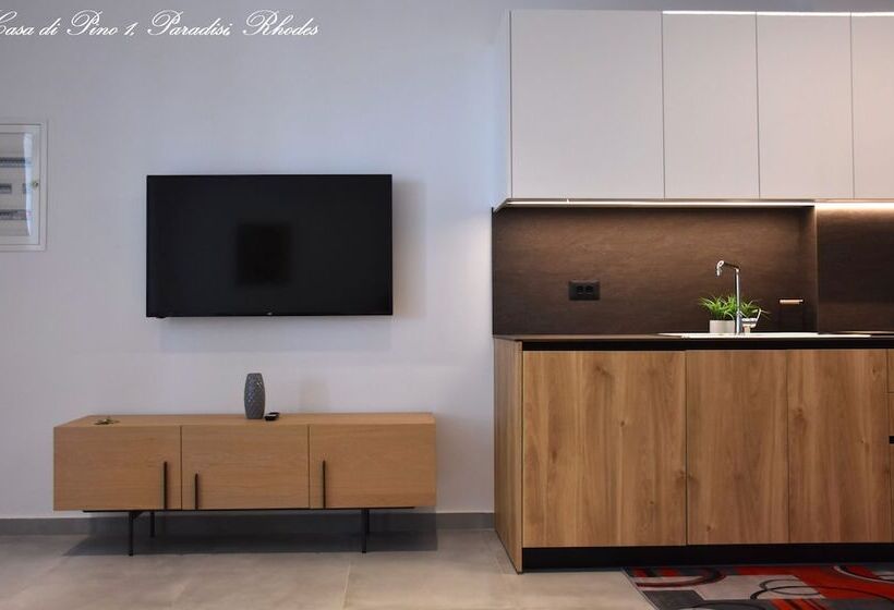 פנסיון Casa Di Pino In Paradisi Square Near Airport