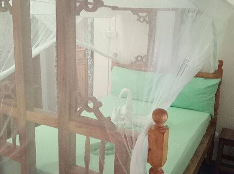 بنسيون Eden Paradise Zanzibar