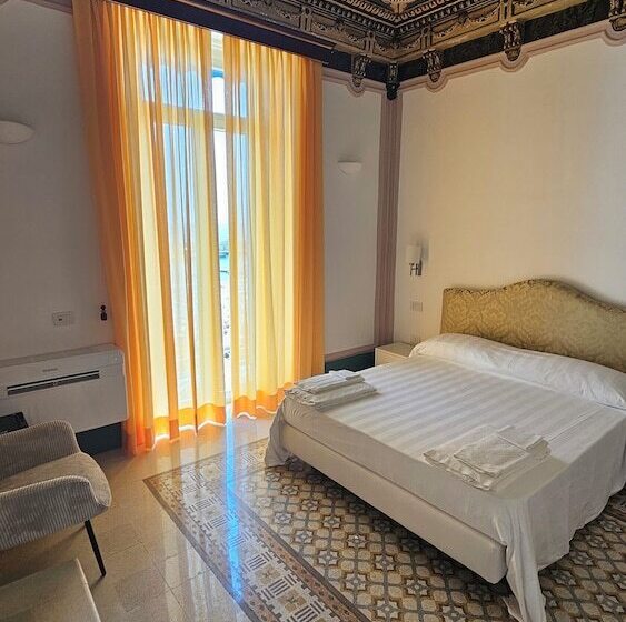 פנסיון Galene   Beachfront In Costa D Amalfi