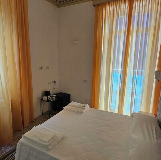 פנסיון Galene   Beachfront In Costa D Amalfi