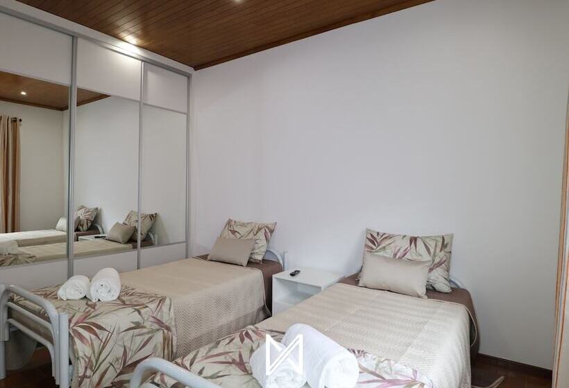 פנסיון Mystay   Oliveira Douro House