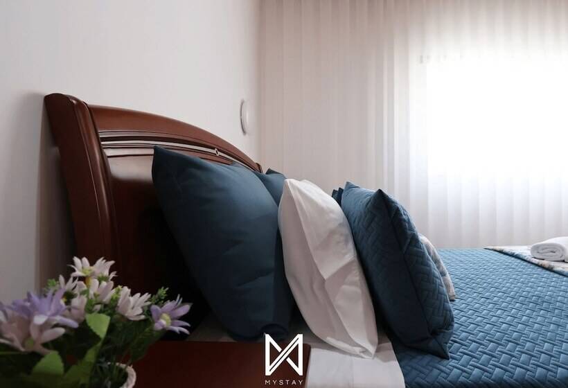 פנסיון Mystay   Oliveira Douro House