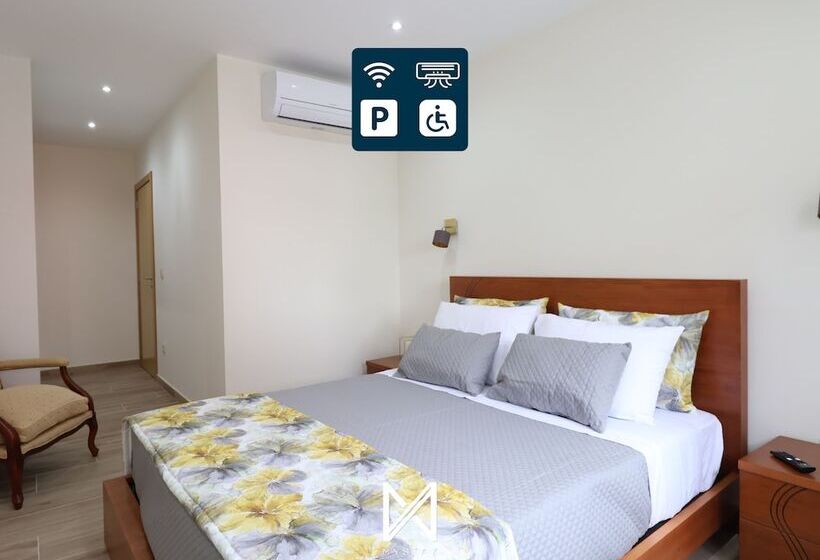 פנסיון Mystay   Oliveira Douro House