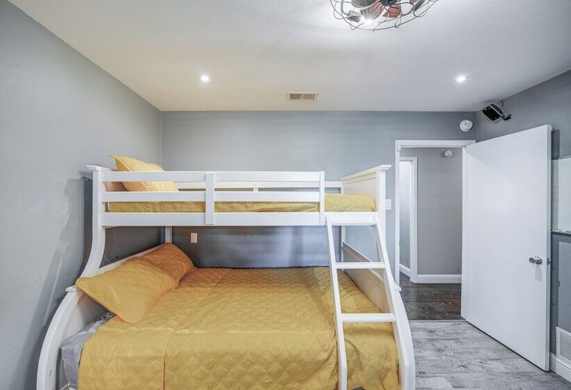 Pet Friendly Sachse Home W/ Patio, Fire Pit & Yard