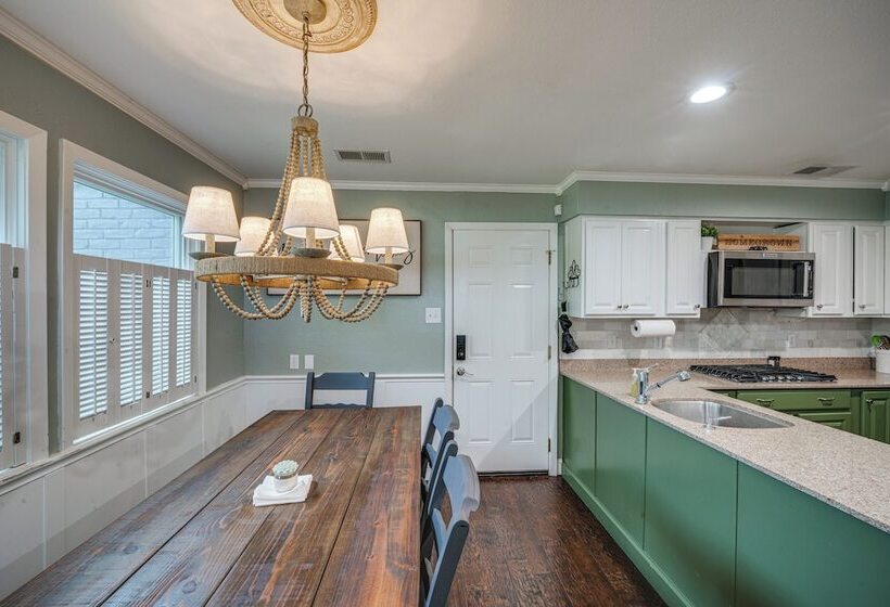 Pet Friendly Sachse Home W/ Patio, Fire Pit & Yard