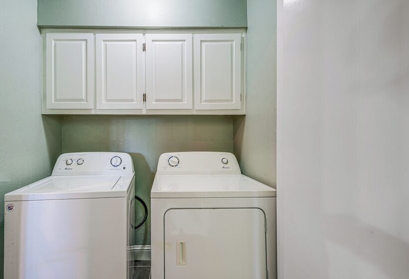 Pet Friendly Sachse Home W/ Patio, Fire Pit & Yard