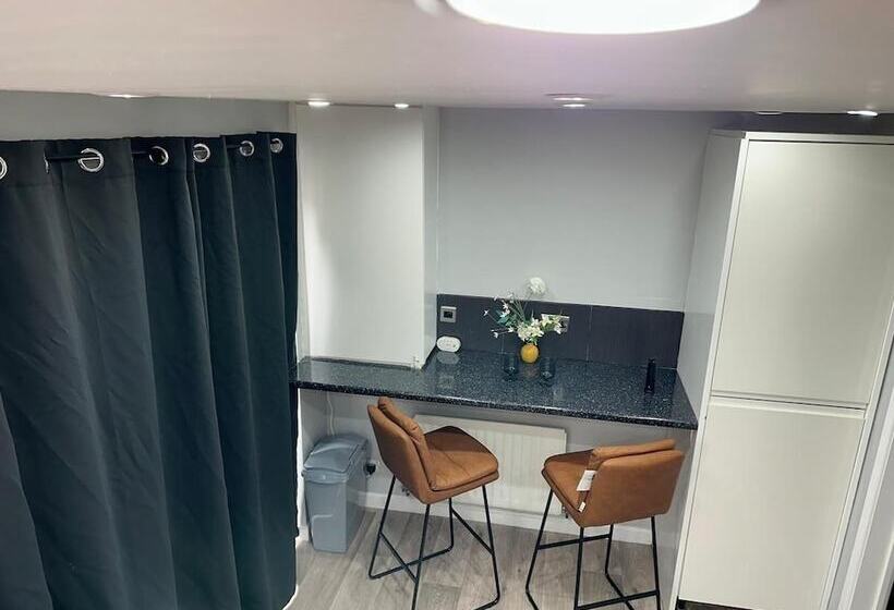 דירת נופש Affluent Living Apartment Perfect For Contractors