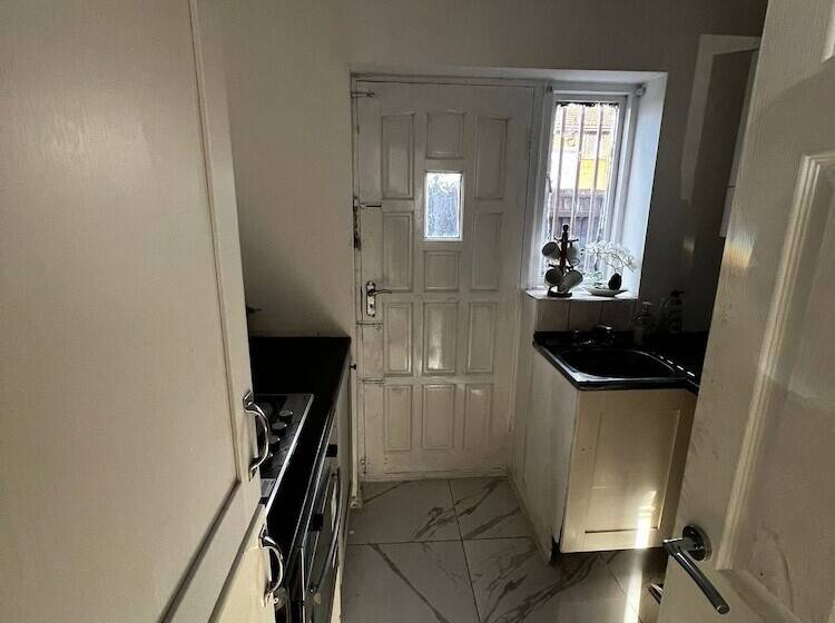 Резиденция Cozy 2 Bedhouse 20mins From Manchester City Centre