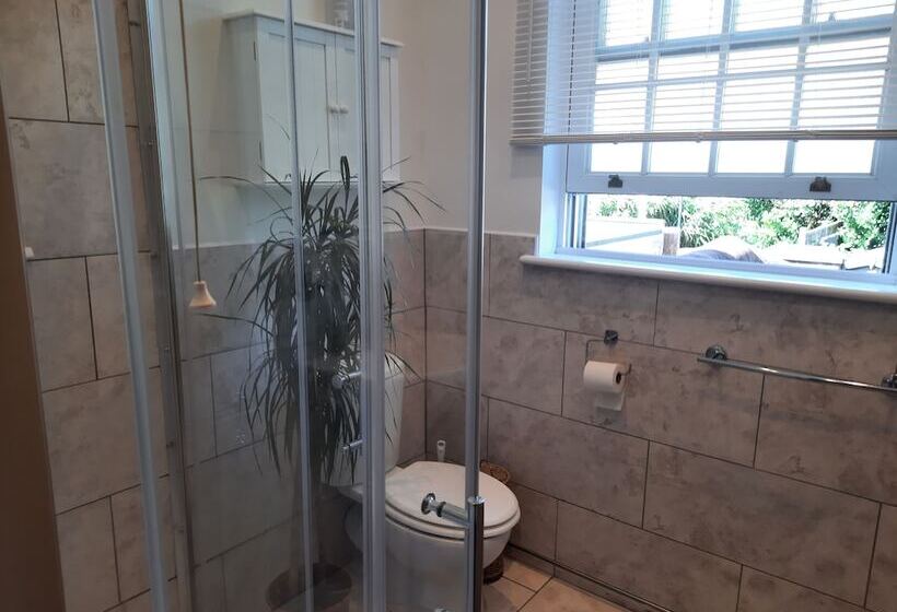 Резиденция Granada Road Seaside House