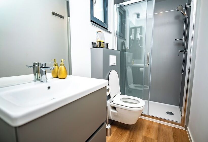 اقامتگاه House Red Earth   Kastel Stafilic