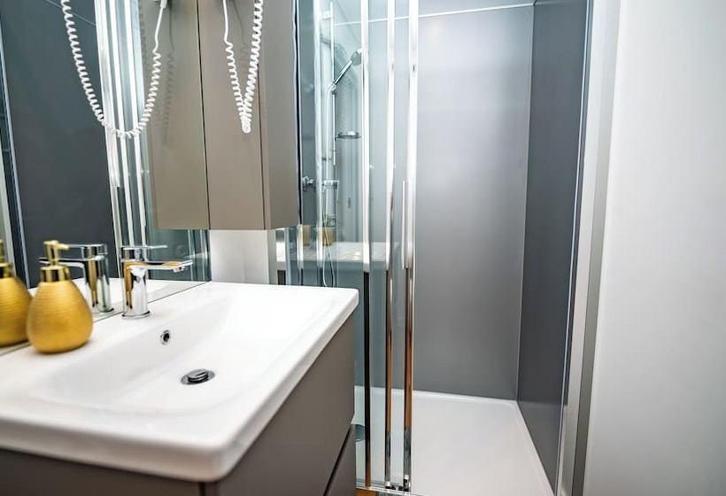 اقامتگاه House Red Earth   Kastel Stafilic