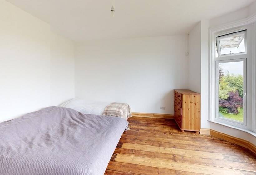 إقامة Large Family Home 23 Min To Beach And New Forest