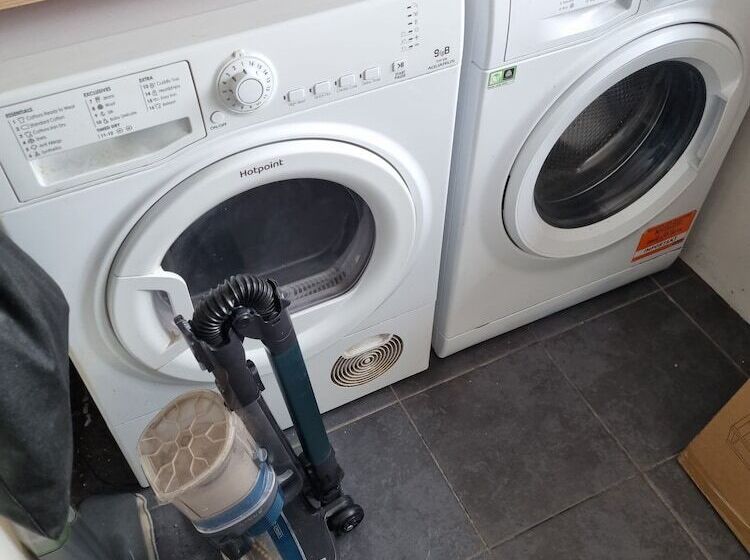 住所  Boathouse, Easington Just Minutes From The Sea