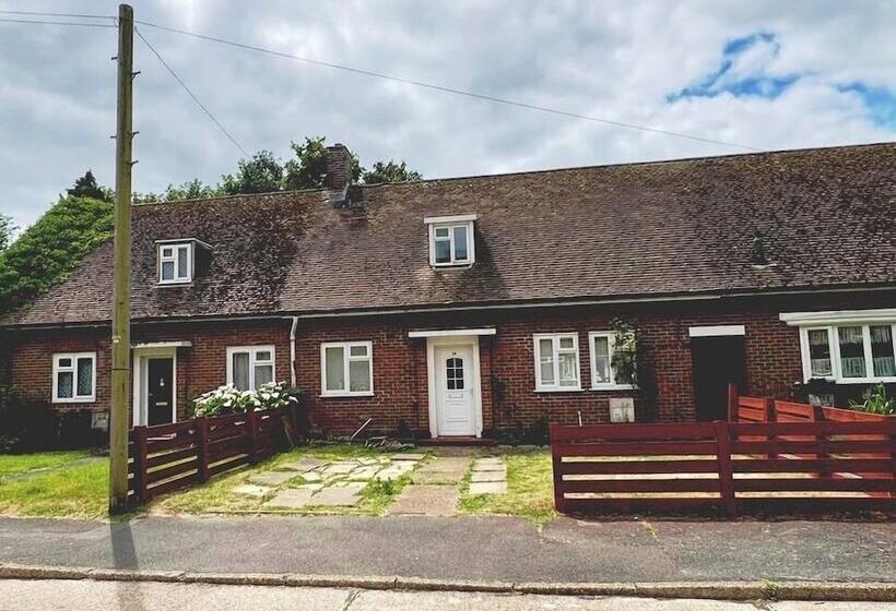 Резиденция Suspire House  Sleeps6 Garden Bbq Coastal Retreat