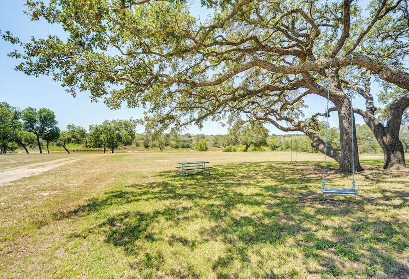 Riverfront Brady Retreat On 25 Acres!