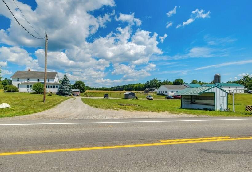 Rural Middlefield Home On Peaceful Working Farm!