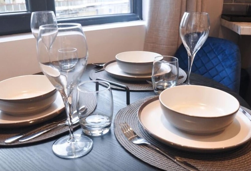 Southampton Luxury Studios   City Centre