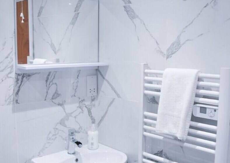 Southampton Luxury Studios   City Centre