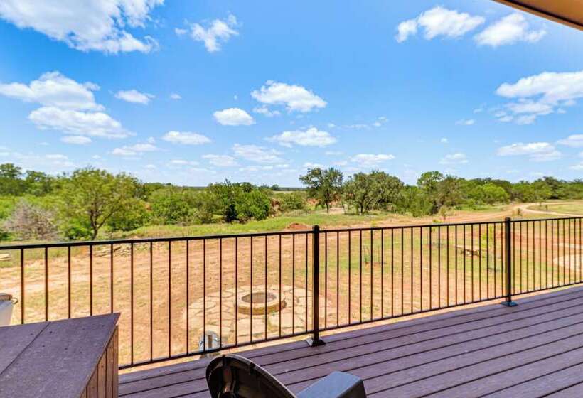 Spacious & Elegant Goldthwaite Escape On 72 Acres!