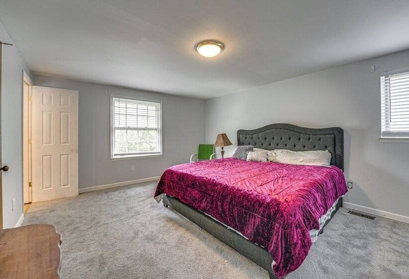 Spacious Southfield Home W/ Patio & Yard!