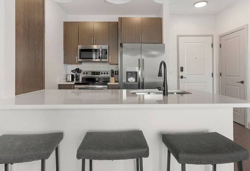 Sphere Apartments By Barsala