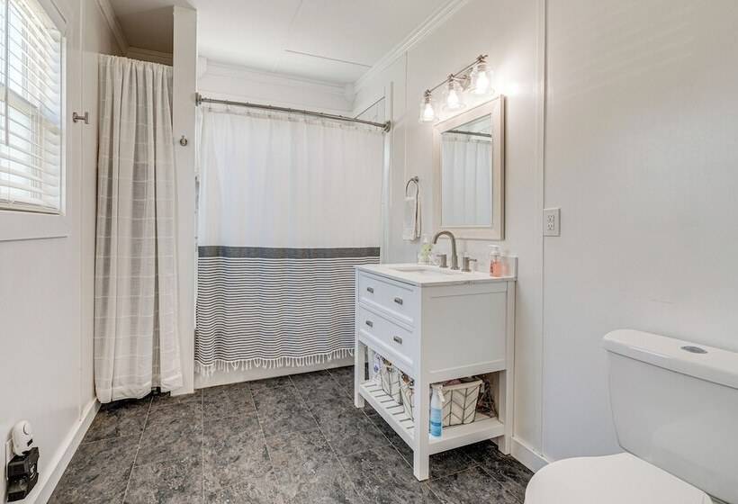 Fire Pit & Yard: Dog Friendly Spicewood Home