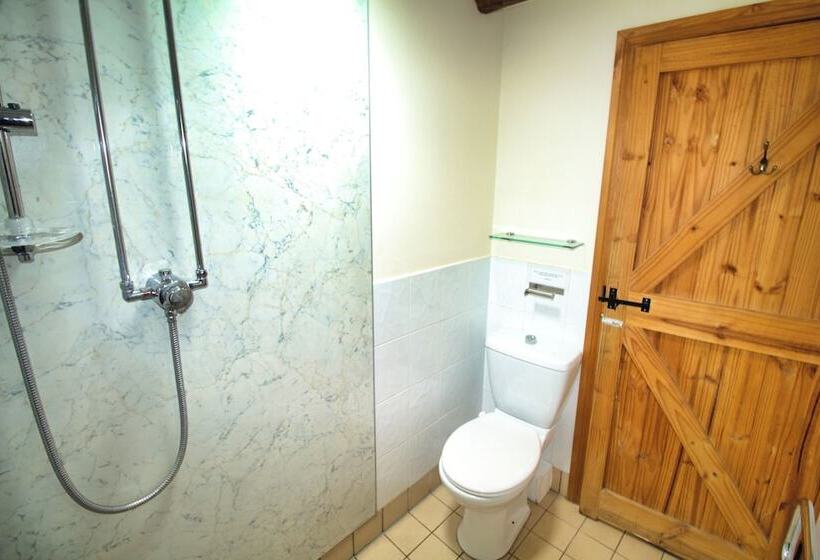 Tranquil 3 Bed   All En Suite   Cottage In Hexham