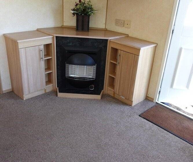 Equestrian Retreat   Sleeps 6 & Bbq