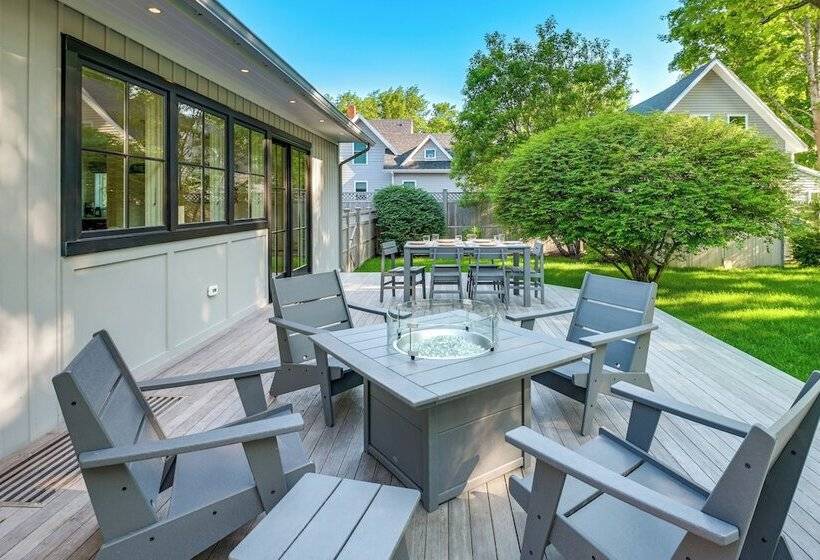 Upscale Southwest Harbor Retreat   Dog Friendly!