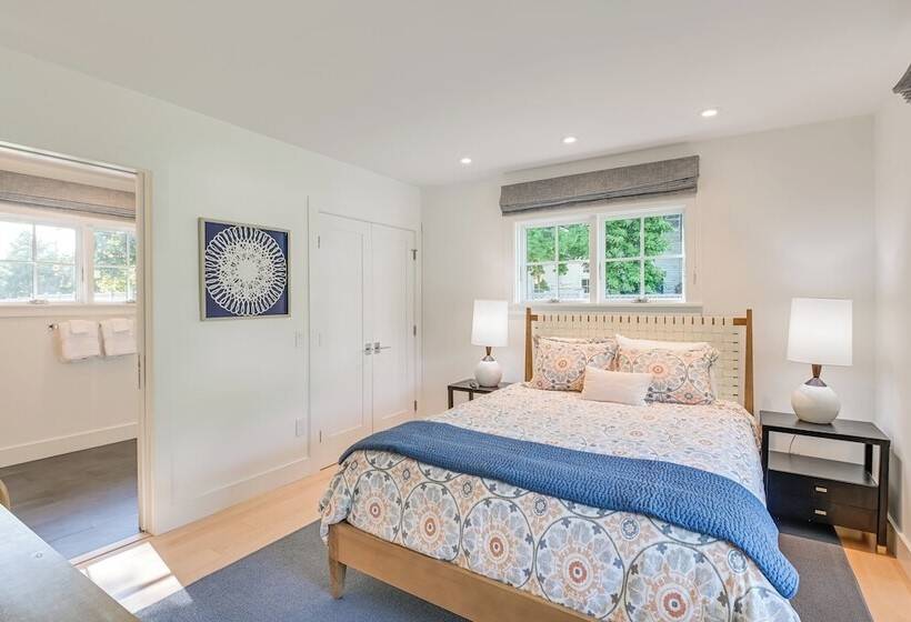 Upscale Southwest Harbor Retreat   Dog Friendly!