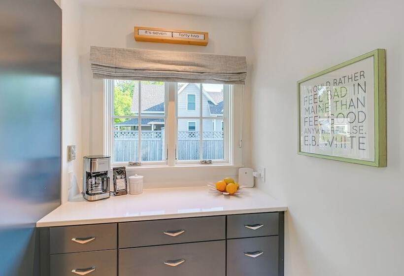 Upscale Southwest Harbor Retreat   Dog Friendly!