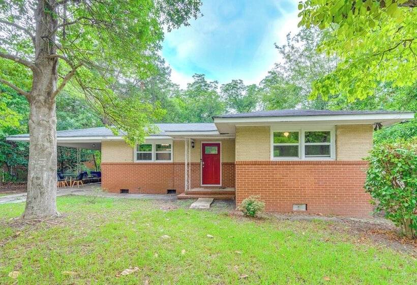 Warner Robins Home W/ Yard: 2 Mi To Air Force Base