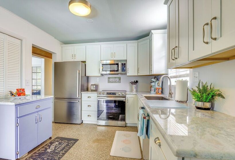 Waterfront Vero Beach Home W/ Pool & Boat Dock!