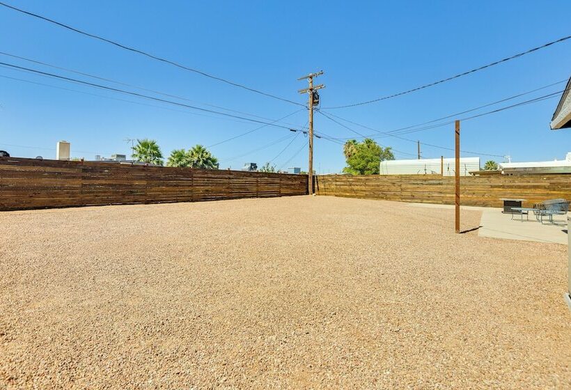 Dog Friendly North Las Vegas Home ~ 9 Mi To Strip!