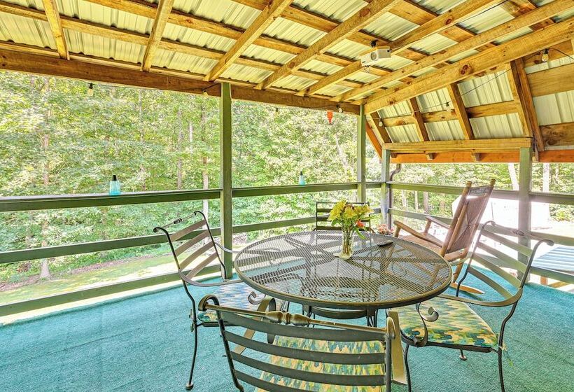 5 Mi To Cave Run Lake: Wellington Cabin W/ Deck!