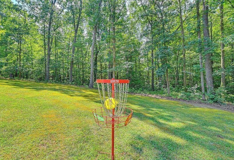 5 Mi To Cave Run Lake: Wellington Cabin W/ Deck!