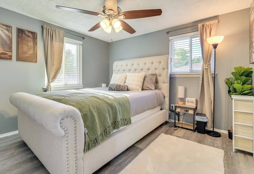 Westland Family Home W/ Deck & Fenced Yard