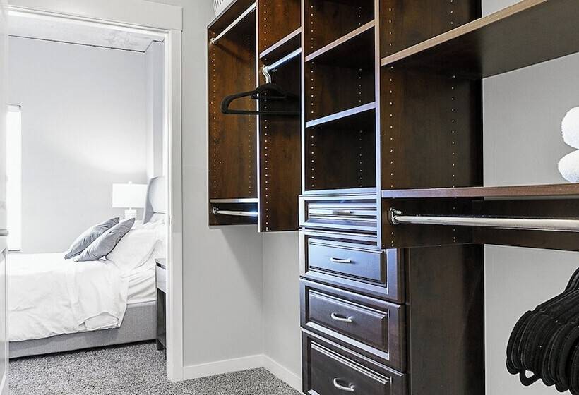 9 On Canal By  Landing