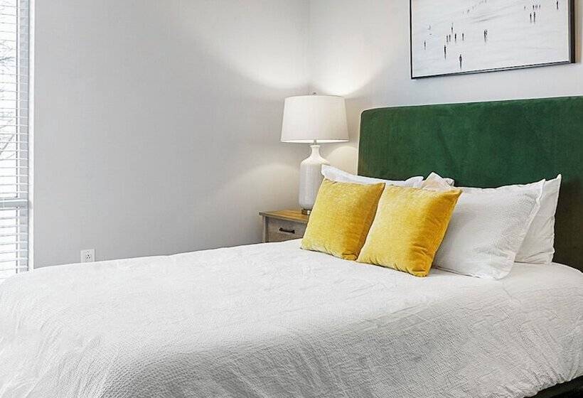 9 On Canal By  Landing