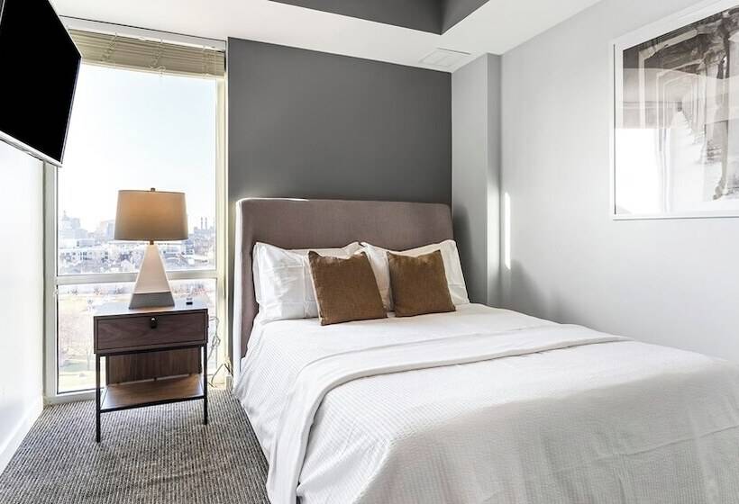 9 On Canal By  Landing