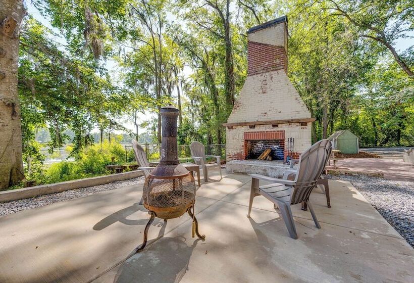 Brand New Perry House W/ Kayaks & Lake Access